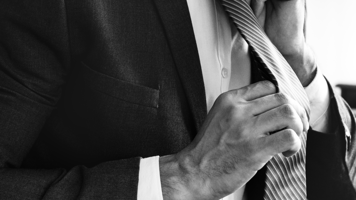 How to Select the Right Fabric & Color